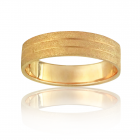 Золотое обручальное кольцо «Трио»