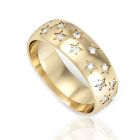 Золотое обручальное кольцо с бриллиантами «Звёзды для тебя»