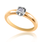 Золотое кольцо с бриллиантом «Поцелуй»