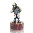 Серебряная статуэтка "Часовщик" с позолотой