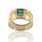Золотое кольцо с квадратным изумрудом 0,54 ct «Olivia»