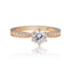 Золотое классическое кольцо с камнями Swarovski «История любви»