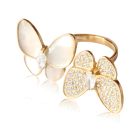 Золотое незамкнутое кольцо с циркониями «Перламутровые бабочки»