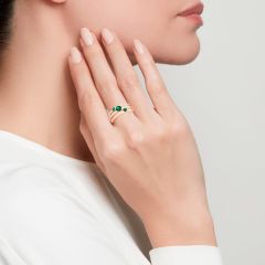 Широкое кольцо с тремя изумрудами «Emerald shine»