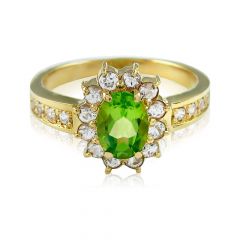 Золотое кольцо с  хризолитом «Нежное озеро»