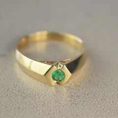 Мужской стильный перстень «Магический изумруд»