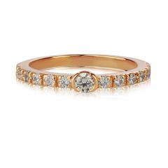 Золотое тонкое кольцо с бриллиантами «Megan»
