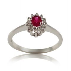 Женское кольцо с рубином и бриллиантами «Кармелита»