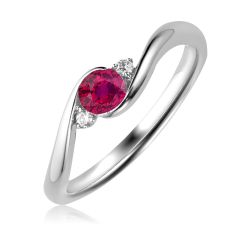 Перекрученное кольцо с рубином и бриллиантам «Laurina»