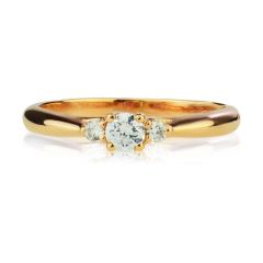 Кольцо золотое на помолвку с камнями Сваровски «Марина»