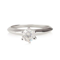 Помолвочное кольцо солитер с сапфиром 0,5 Ct «Ellis»