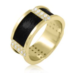 Золотой перстень с  кожей и  камнями "Король Артур"