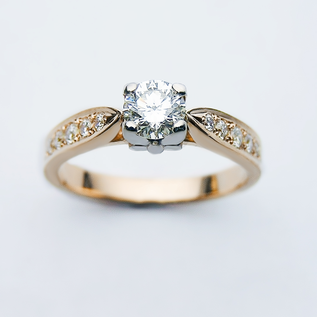 Кольцо помолвочное с бриллиантом 'Принцесса Виктория'
